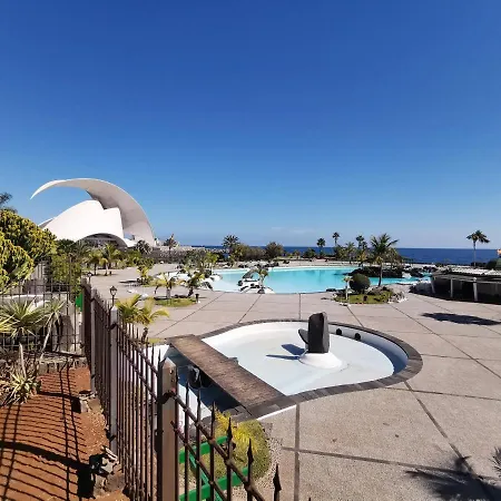 Home2book Stunning Cruz Views